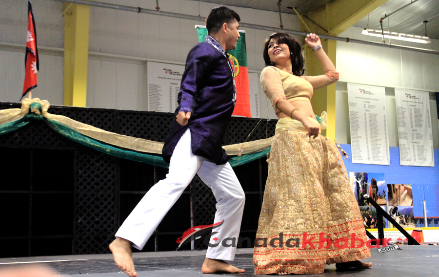 susma and roshan dance